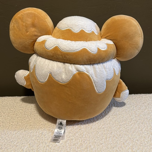 Mickey Mouse Cinnamon Swirl Bun Plush - Picture 5 of 6